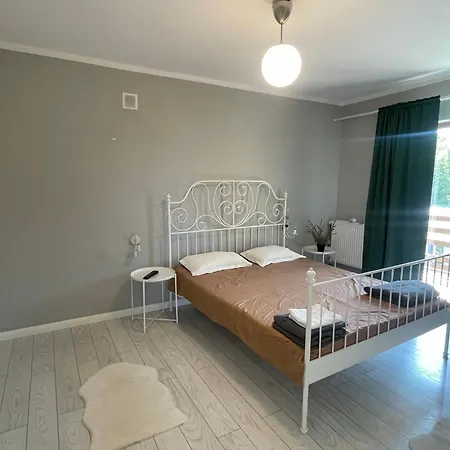 City Center Luxury - 2 Bedrooms 85m Self Check-in Craiova