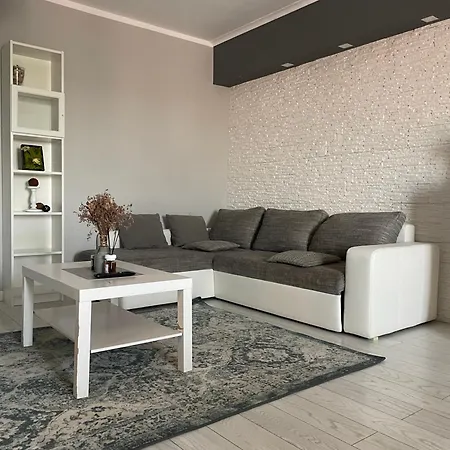 City Center Luxury - 2 Bedrooms 85m Self Check-in * Craiova